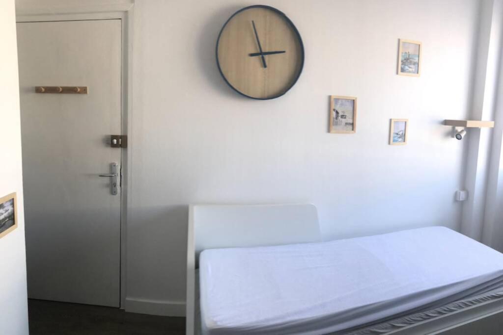 Yannadal/Studio Cosy Avec Vraie Cuisine A Recouvrance/ Proche Tram/Bus Et Proximite Avec L'Arsenal Apartment Brest Ngoại thất bức ảnh
